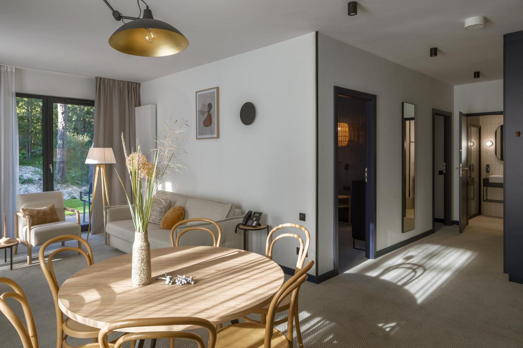 Aparthotel Saltic & 4*